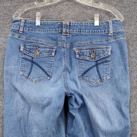 St. John's Bay Petite Women's Stretch Cropped Jeans Blue 14P Stone Wash - Picture 7 of 12